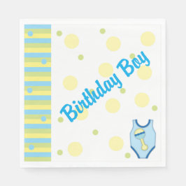 Pappra blöjor av vit standard pappersservett