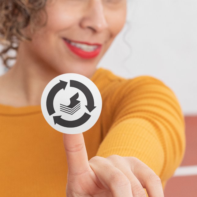 Pappra materialåtervinningsstämplar runt klistermärke (Skapare uppladdad)