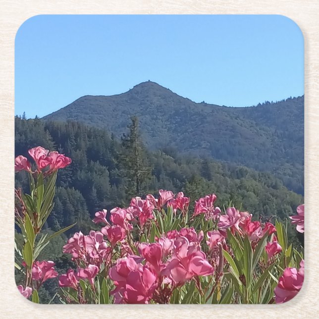 Pappra Underlägg Mt Tamalpais med Rosa Flowers Papper Kvadrat (Framsidan)