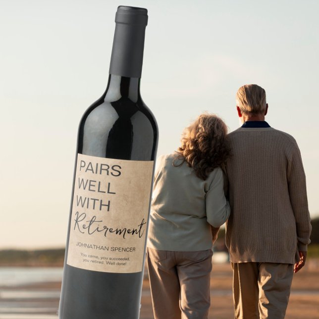 Par bra med Pension - märkesgåva från Vin - Lustig Vinflaska Etikett (Skapare uppladdad)