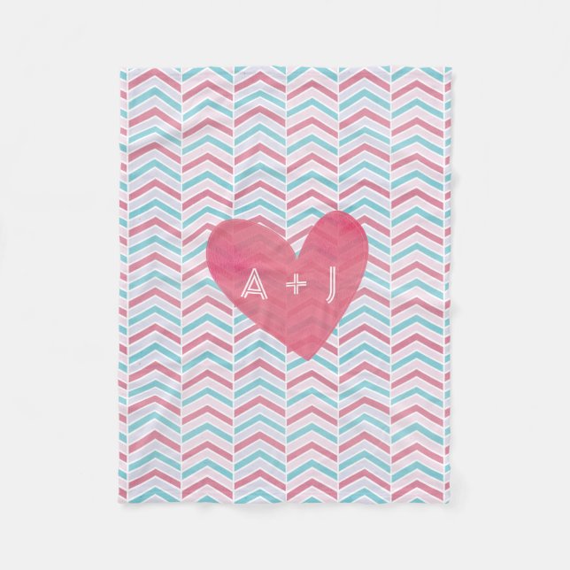 Par Cherry och Blue Faded Chevron Mönster Fleecefilt (Framsidan)