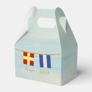 Par Monogram Maritime Signal Flaggor Watercolor Presentaskar