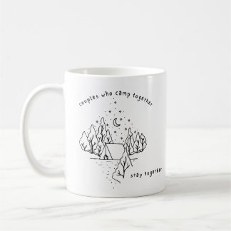 Par som håller ihop kaffemugg