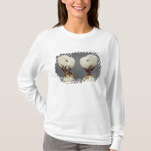 Para av Worcester vaser som formas som nautilusen Tee Shirt