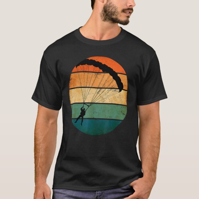 Parachuting Skydiver Silhouette Skydive Parachutis T Shirt (Framsida)