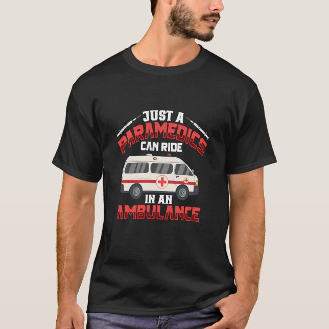 Paramedic First Responder Ambulance Driver T Shirt (Framsida)