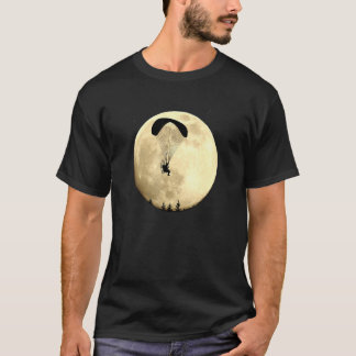 Paramotor som flyger i sin helhet på nattflyg t shirt