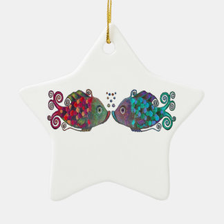 Parar den nyckfulla fisken för två regnbåge julgransprydnad keramik