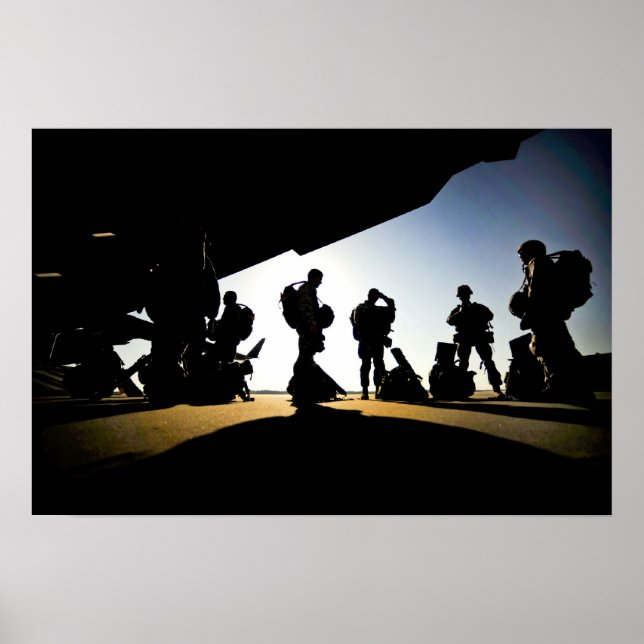 Paratroops Poster (Framsidan)