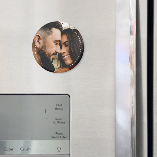 Parfoto runt bröllopsannons magnet (In Situ (Fridge))