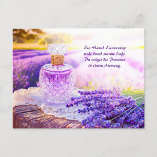 Parfym Flaska i Blooming Lavender Fält Helg Vykort