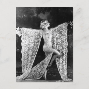 Paris Cabaret Dancer Vykort