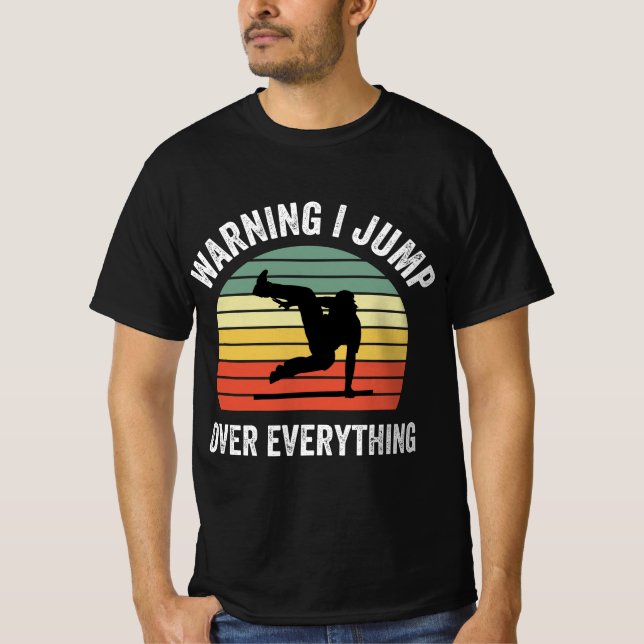 Parkour Free Running Parkour Warning I Jump Over E T Shirt (Framsida)