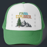 Parkutforskaren... t-shirt desigion. keps<br><div class="desc">Den här t-shirt-designen innehåller frasen "Park Explorer" i ett lekfullt teckensnitt med flera färg. Texten paras med en bild av stiliserade berg och ett framstående gräs träd,  som alla återges i en kompletterande,  naturinspirerad palett. Den har en ren,  äventyrlig perfekt för en utomhusentusiaster.</div>