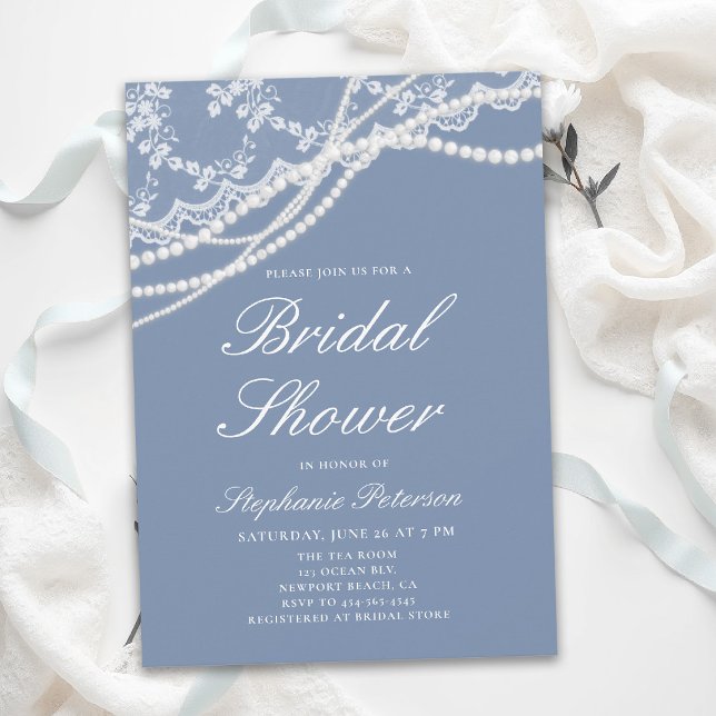 Pärlor Spets Något Blått Elegant Bröllopsfest Inbjudningar (lace bridal shower ideas white pearls something blue modern classic traditional elegant invitation)