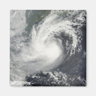 Parma för tropisk storm annalkande china och Viet Magnet