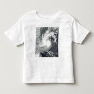 Parma för tropisk storm annalkande china och Viet T Shirt