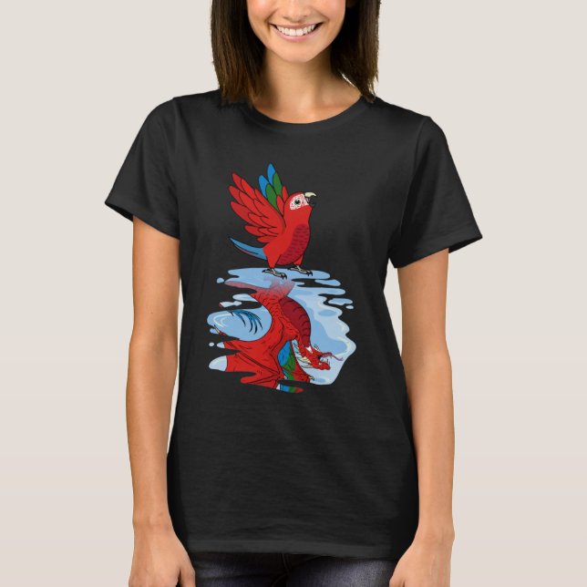 Parrot & Dragon Reflection I Grönt vingade Macaw T Shirt (Framsida)