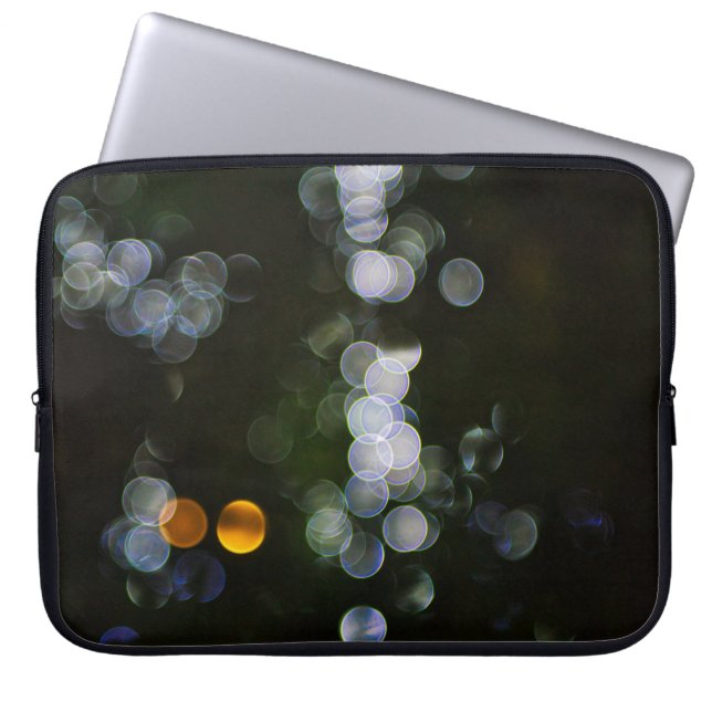 Parti av plastbehållare av färg som tillsatts laptop fodral (Framsidan)