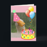 Party Goose Funny Birthday Kort<br><div class="desc">Skicka en minnesvärd Grattis på födelsedagen hälsning med Gladys! Den här söta gåsen har vad det tar att ta med sig skrattet och party roligten. Det finns mer firande inuti, och texten säger: Party som det enda du kan! Du kan anpassa detta med ditt eget speciella meddelande. Ljusande, färgat kort...</div>