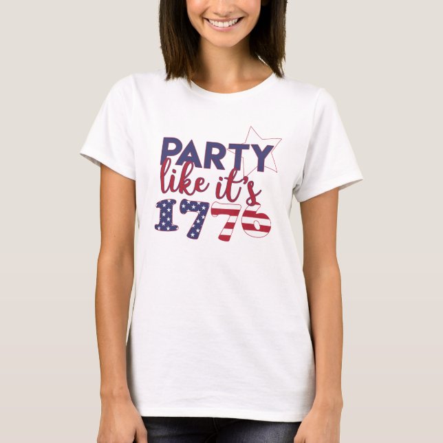 Party som 1776 - Amerikansk Flagga Typografi T Shirt (Framsida)