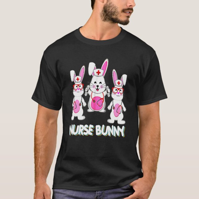 Påsk Cute Bunny Nurse Holding Egg Glad påsk D T Shirt (Framsida)