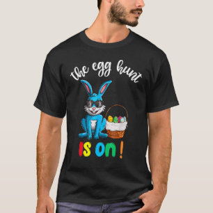 Påsk Dagen då ägget är på Roligt jakt B T Shirt