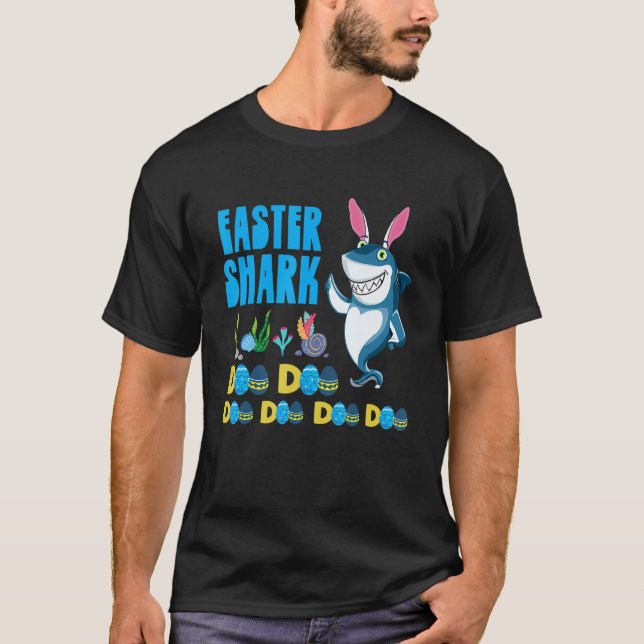 Påsk Shark Bunny Öron Eggs Hunt Basket Rabbit Ea T Shirt (Framsida)