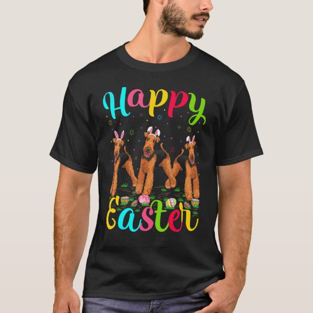 Påskägg Bunny Airedale Terrier Hund Glad påsk T Shirt (Framsida)