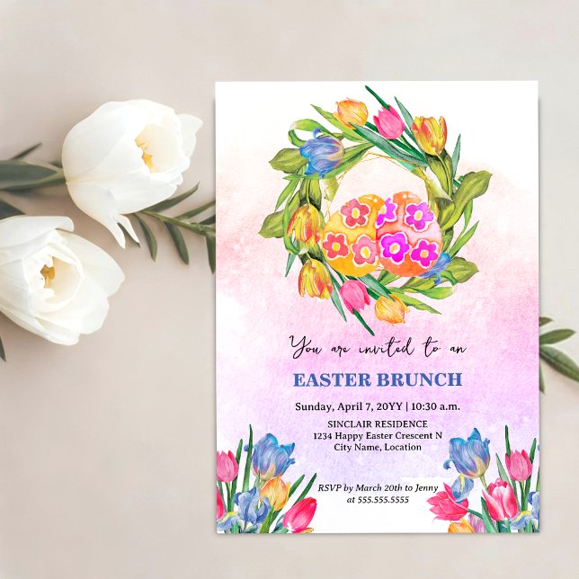 Paskägg och tulpaner med fantasifull design inbjudningar (Whimsical eggs and tulips Easter brunch invitation top view.)