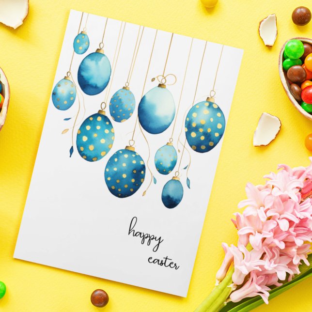 Påskäggen Glad påsk Bondi Blue Polka Dot Julkort (Customize this cute Easter greeting card with blue and gold polka dotted Easter Eggs. )