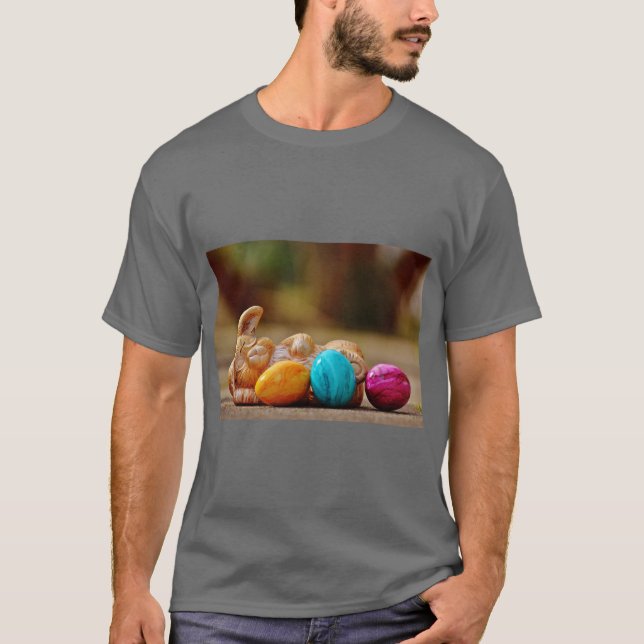 Påskglädje T-shirt – Festlig, Ljus & Glad (Framsida)