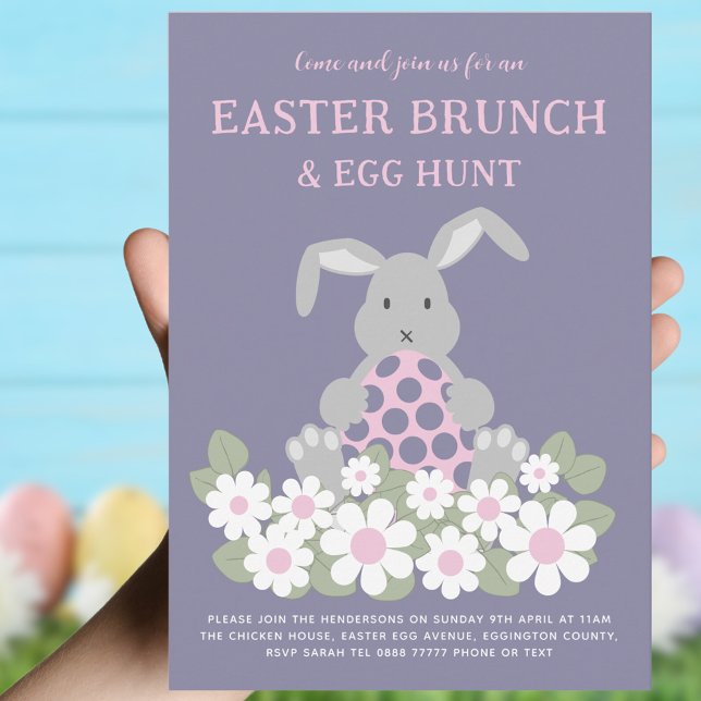 Påskhare Egg Hunt och Brunch Rosa Blommigt  Inbjudningar (Easter brunch and egg hunt cute bunny floral pink and purple invitation)