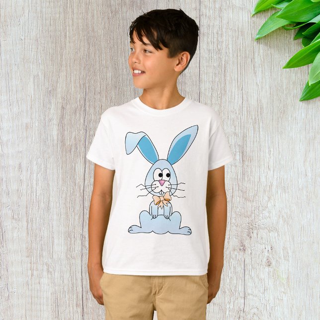 Påskhare med ett fält t shirt (Skapare uppladdad)