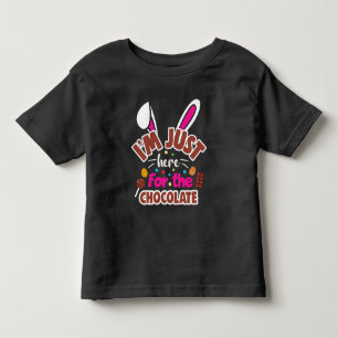 Påskharen jag är bara här för chokladen t shirt