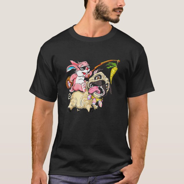 Påskharen Pug Påskkorg Ägg T Shirt (Framsida)