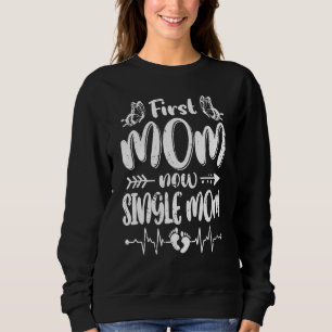 Påskyndad Mammor D vid första Mamma, nu enkel Mamm T Shirt