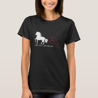 Paso Fino. Känselförnimmelse love.en Tee Shirt