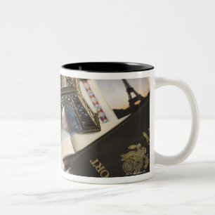 Pass och memorabilia Två-Tonad mugg