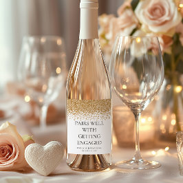 Passar bra ihop med Förlovningsguld glitter Vinflaska Etikett