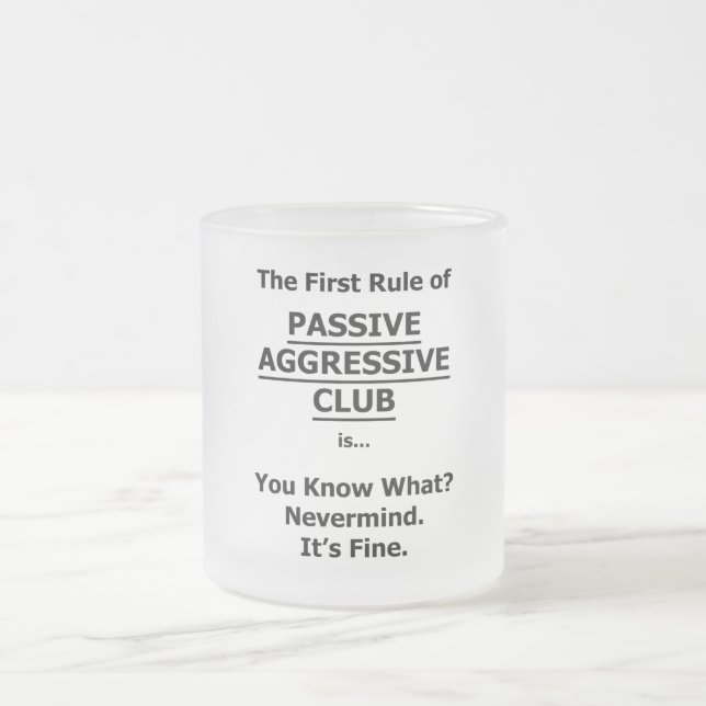 Passiv Aggressiv Klubb Frostad Glasmugg (Center)