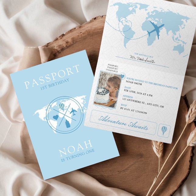 Passport Äventyr Awaits Blue Boy 1:a födelsedagen Inbjudan (Skapare uppladdad)