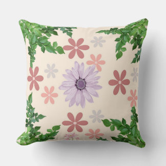 Pastel Blommigt Pillow med Lavender Daisy och Grön Kudde