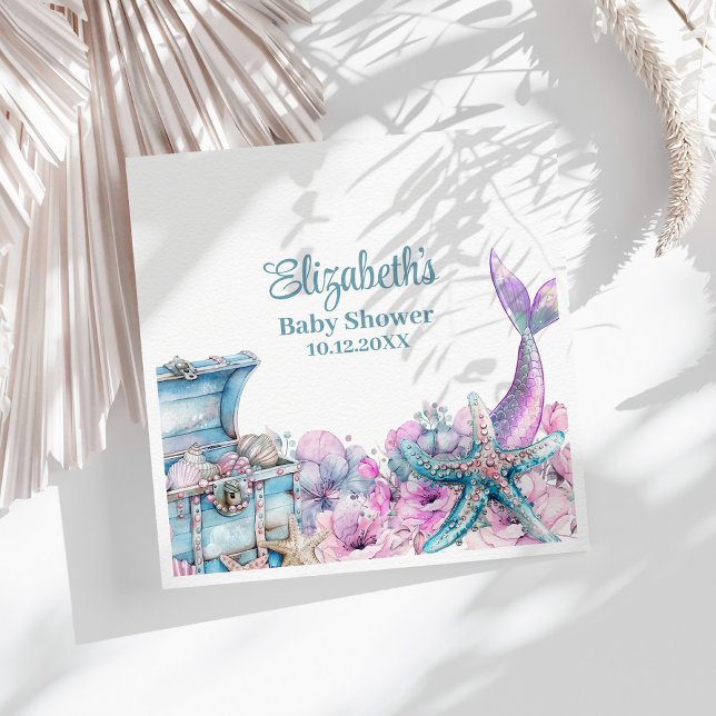 Pastel Blommigt Sjöjungfru Svan Baby Shower Pappersservett (Pastel Floral Mermaid Tail Baby Shower Napkins on a sunny table with white dry flowers.)