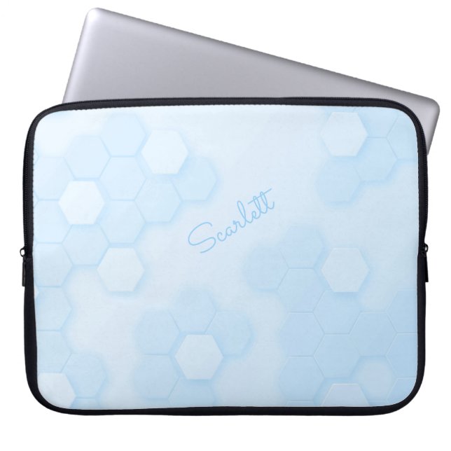 Pastel Blue Hexagonal Mönster med eget namn Laptop Fodral (Framsidan)