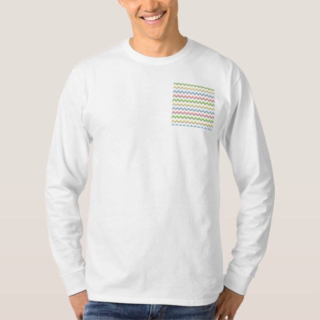 Pastel Chevron-Drop Shadow by Shirley Taylor T Shirt (Framsida)
