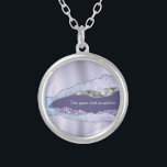 *~* Pastel Geode Agate Silver Glitter Glam AP40 Silverpläterat Halsband<br><div class="desc">(sök AP40 efter liknande objekt ) SILVER NECKLACE / PENDANT - Känn dig fri att överföra till andra produkter. Energetiskt förbättrad modern pastellagat Lila, lavender, pulverblått och olika skuggor av Silver Glitter och Cosmic Celestial Sparkles som sten Opal-plattor. Den här utformningen kan beskrivas som mycket Girly Chic och Feminin. Denna...</div>