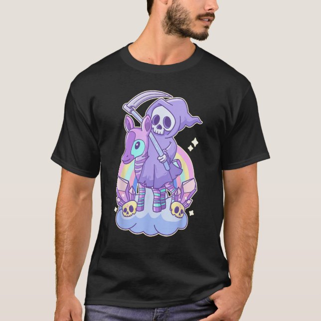 Pastel Goth Grim Reaper On Okapi T Shirt (Framsida)