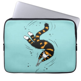 Pastel Goth Swimming Cat Skeleton Laptop Fodral