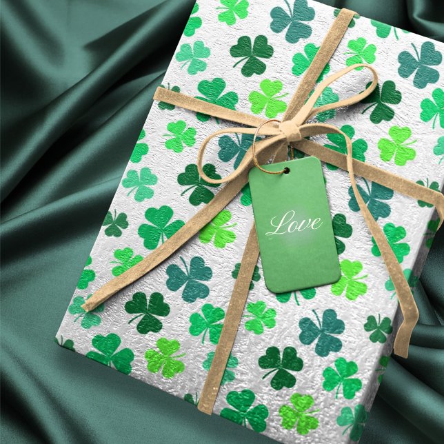 Pastel Grönt 3 Löv Klöver Shamrock Boho Elegant Presentpapper (Skapare uppladdad)